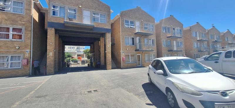 To Let 2 Bedroom Property for Rent in Strand Western Cape
